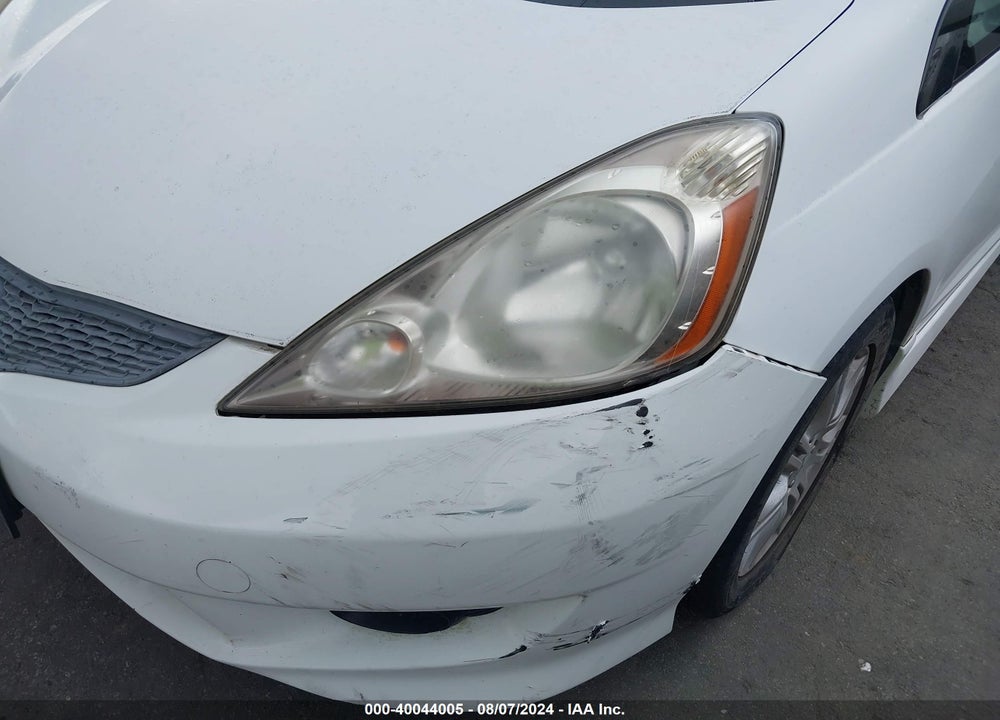 2010 HONDA FIT SPORT VIN: JHMGE8H46AC038482