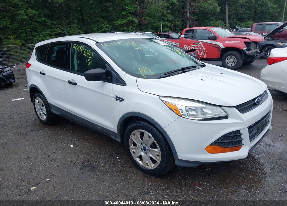2016 FORD ESCAPE S VIN: 1FMCU0F78GUB44416