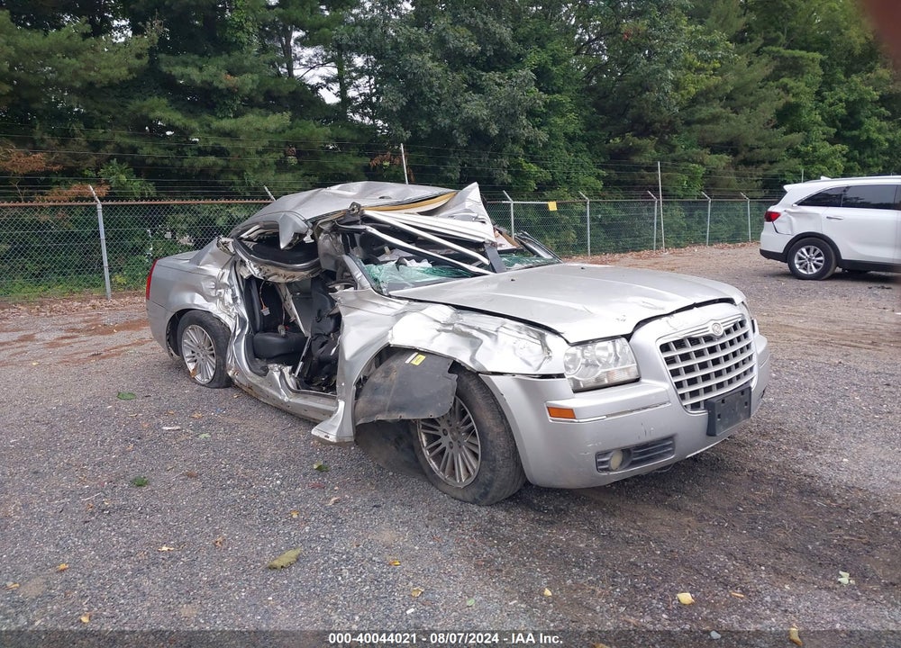 2010 CHRYSLER 300 TOURING/SIGNATURE SERIES/EXECUTIVE SERIES VIN: 2C3CA5CV8AH326077