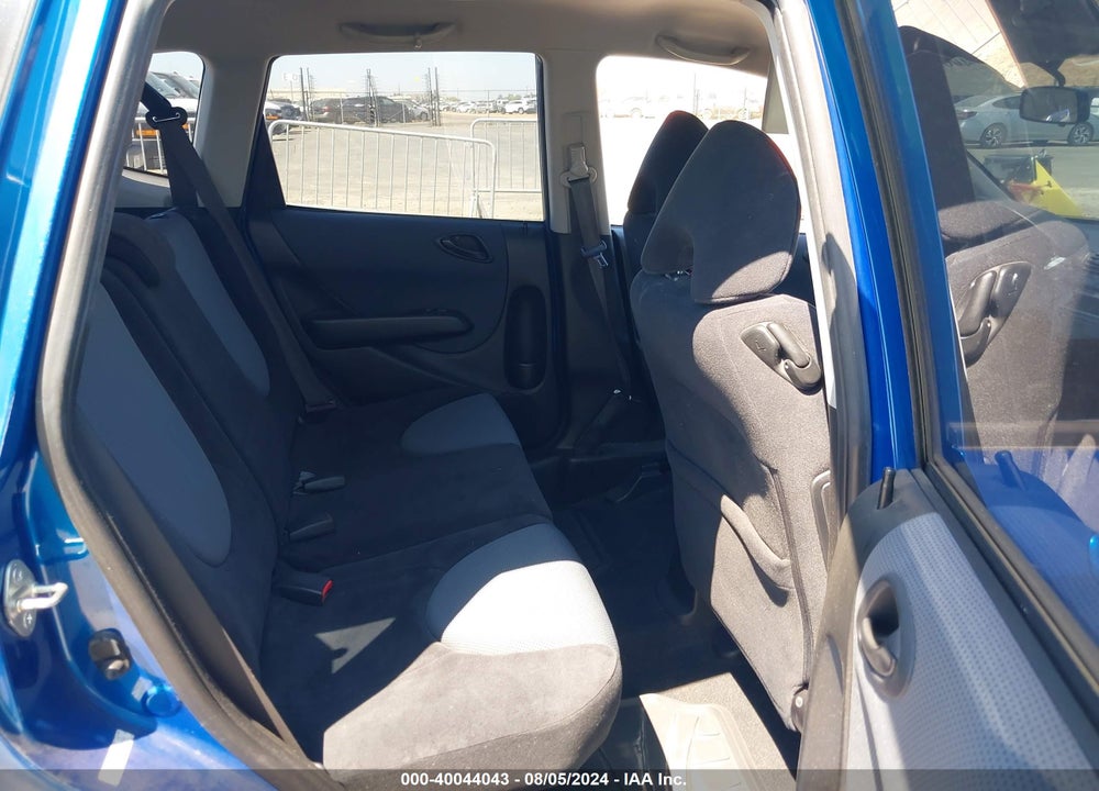 2008 HONDA FIT VIN: JHMGD38638S062732