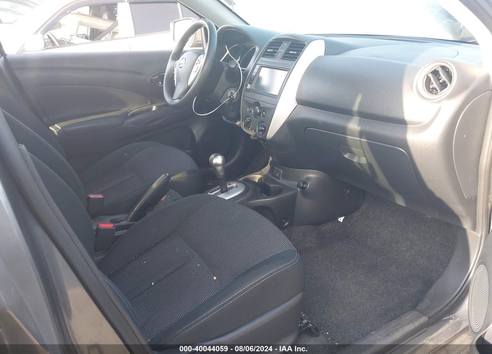 2018 NISSAN VERSA 1.6 SV VIN: 3N1CN7AP3JL886373
