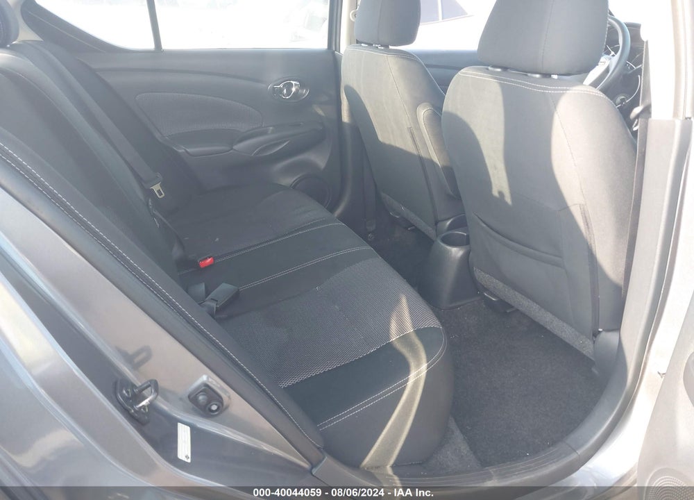 2018 NISSAN VERSA 1.6 SV VIN: 3N1CN7AP3JL886373