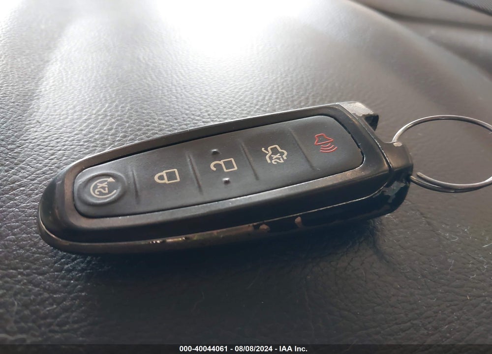 2013 FORD FOCUS TITANIUM VIN: 1FADP3N26DL245453