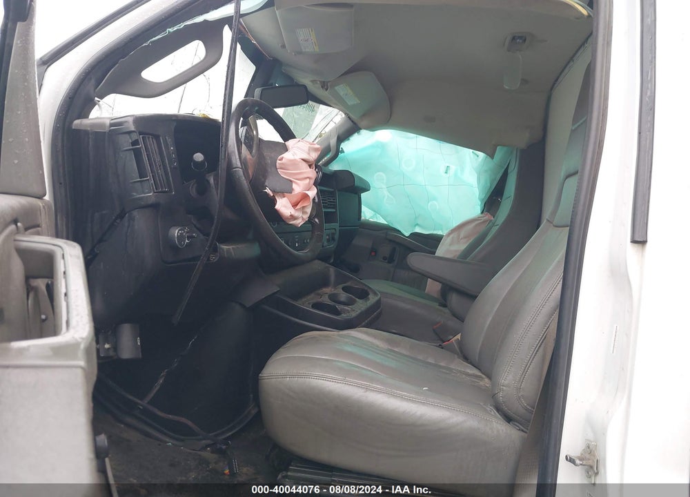 2019 CHEVROLET EXPRESS CUTAWAY WORK VAN VIN: 1GB0GRFP3K1142882