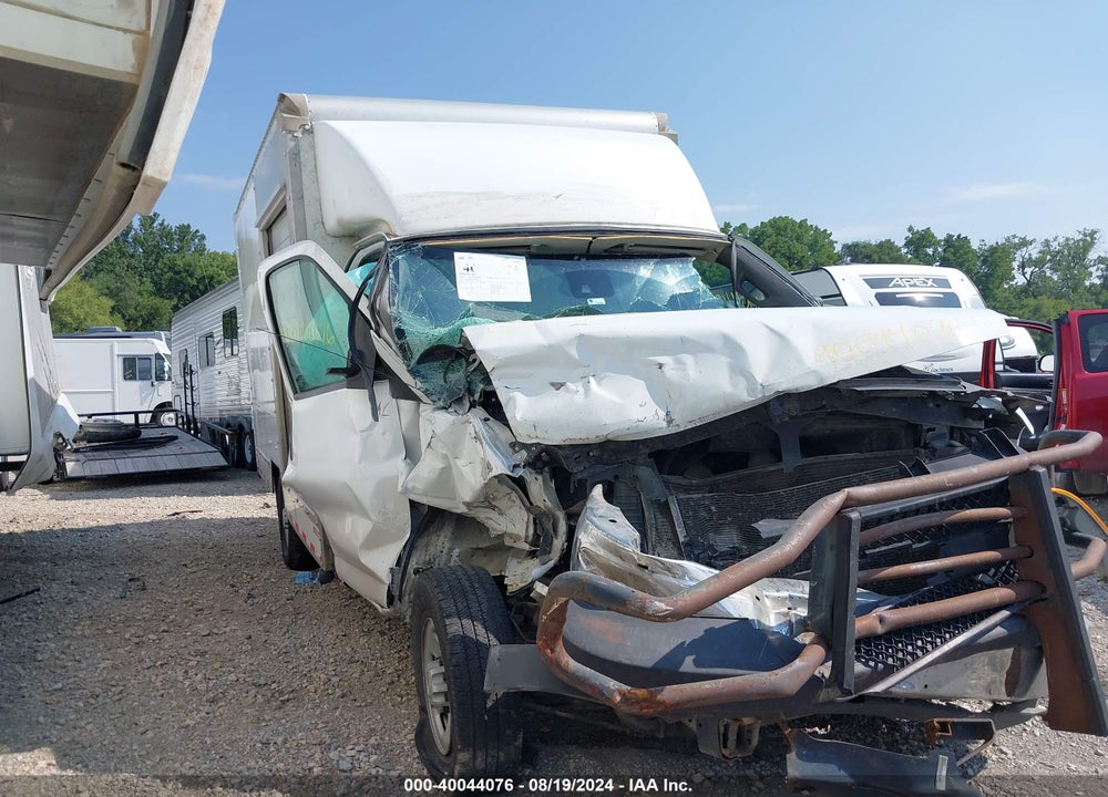 2019 CHEVROLET EXPRESS CUTAWAY WORK VAN VIN: 1GB0GRFP3K1142882