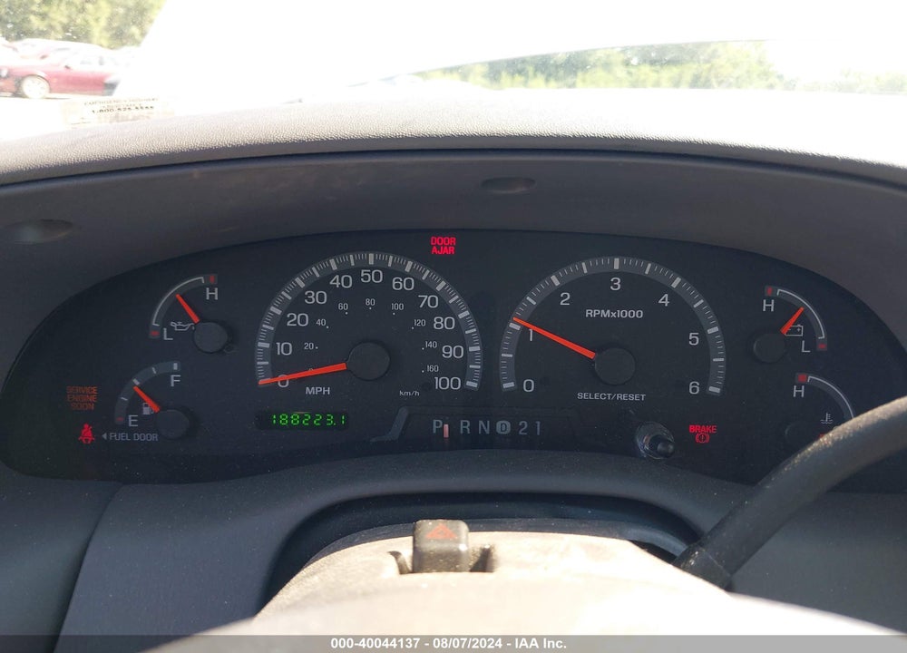 2003 FORD F-150 LARIAT/XLT VIN: 1FTRW08L83KC00377