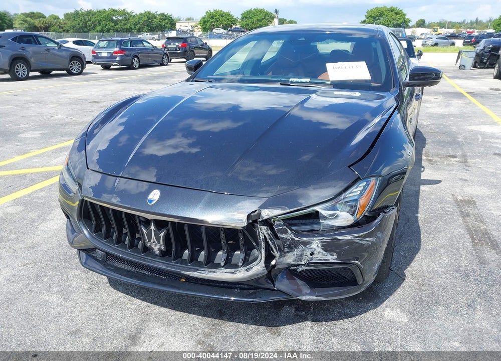 2023 MASERATI GHIBLI MODENA VIN: ZAM57YSM6PX411111