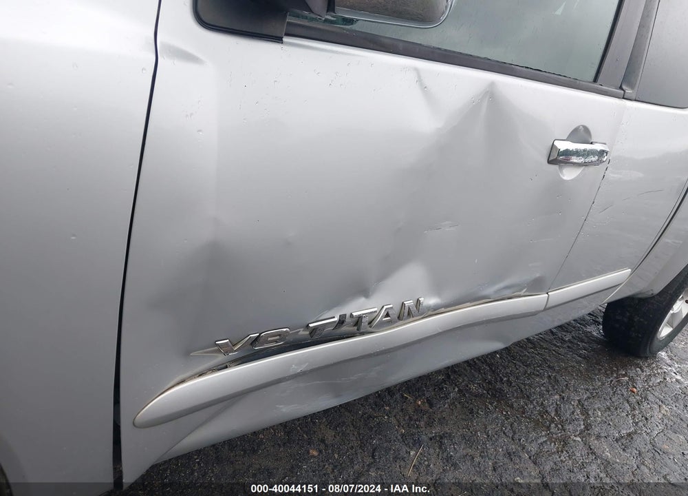 2005 NISSAN TITAN SE VIN: 1N6BA06B65N552236