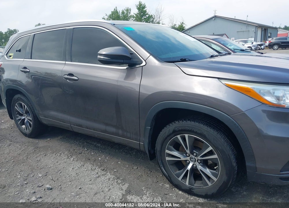2016 TOYOTA HIGHLANDER XLE V6 VIN: 5TDJKRFH0GS244822