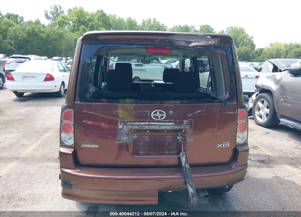 2006 SCION XB VIN: JTLKT324664125852