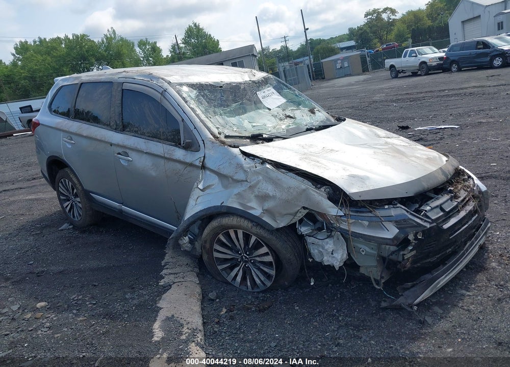 2020 MITSUBISHI OUTLANDER ES 2.4 S-AWC VIN: JA4AZ3A3XLZ006872