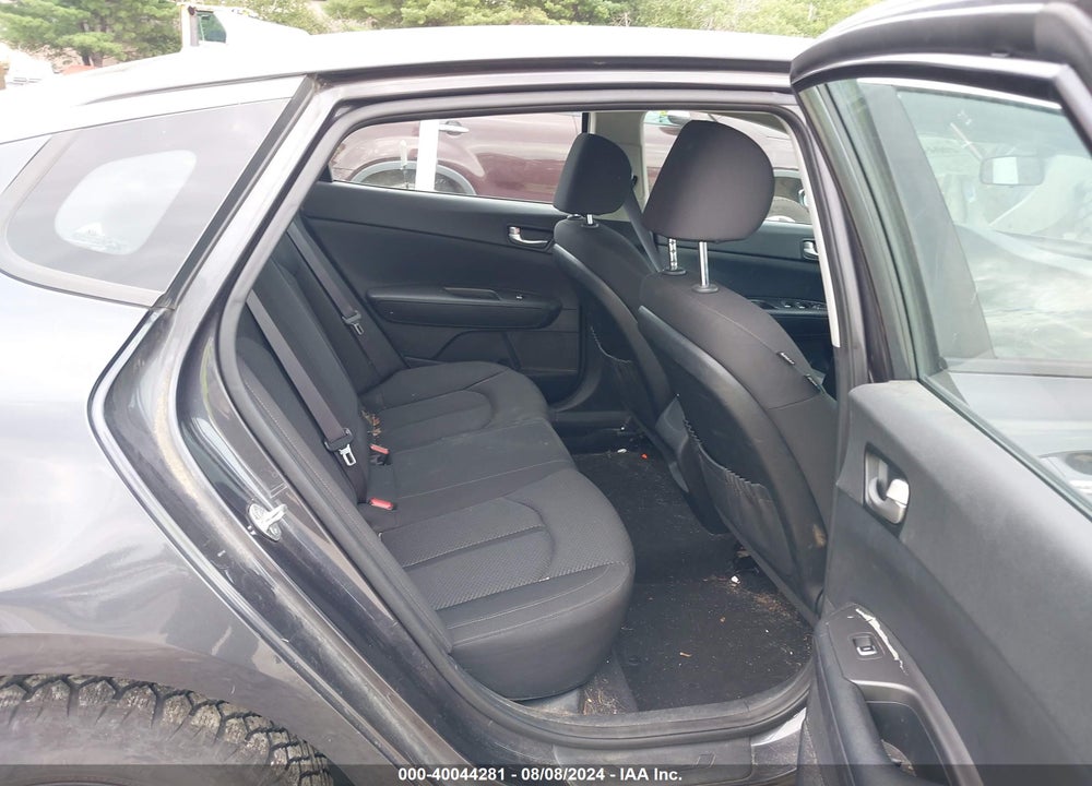 2018 KIA OPTIMA LX VIN: KNAGT4L39J5234884