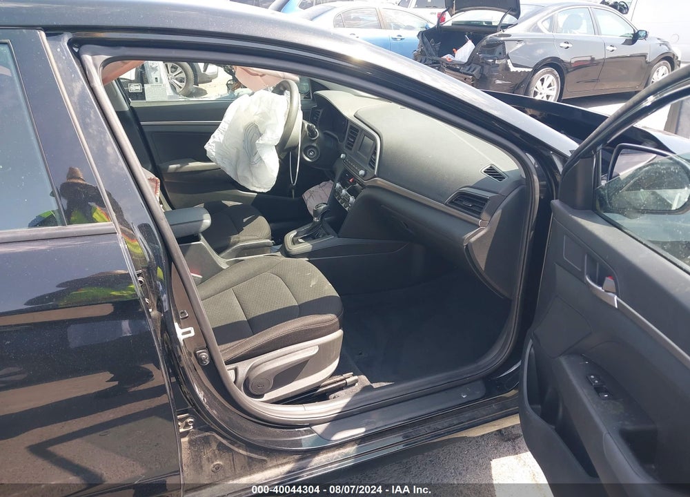2020 HYUNDAI ELANTRA SE VIN: 5NPD74LF5LH597481