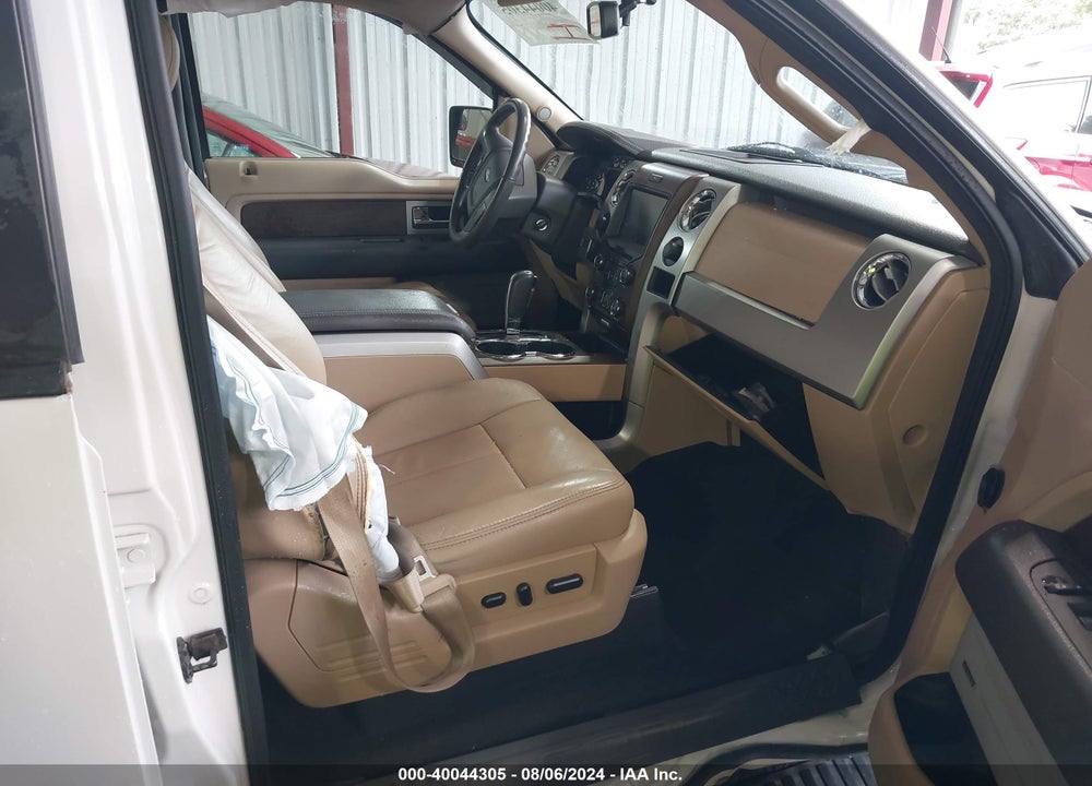 2014 FORD F-150 LARIAT VIN: 1FTFW1CF4EKD29228