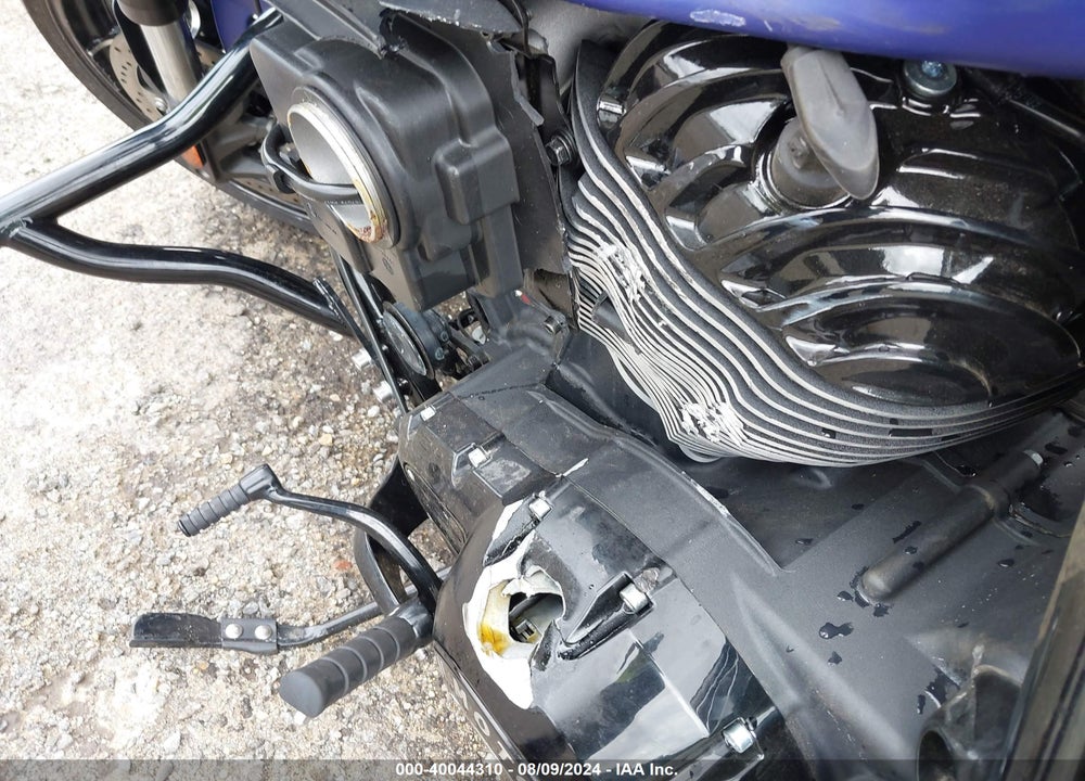 2023 INDIAN MOTORCYCLE CO. SPORT CHIEF VIN: 56KDSDBH8P3013376