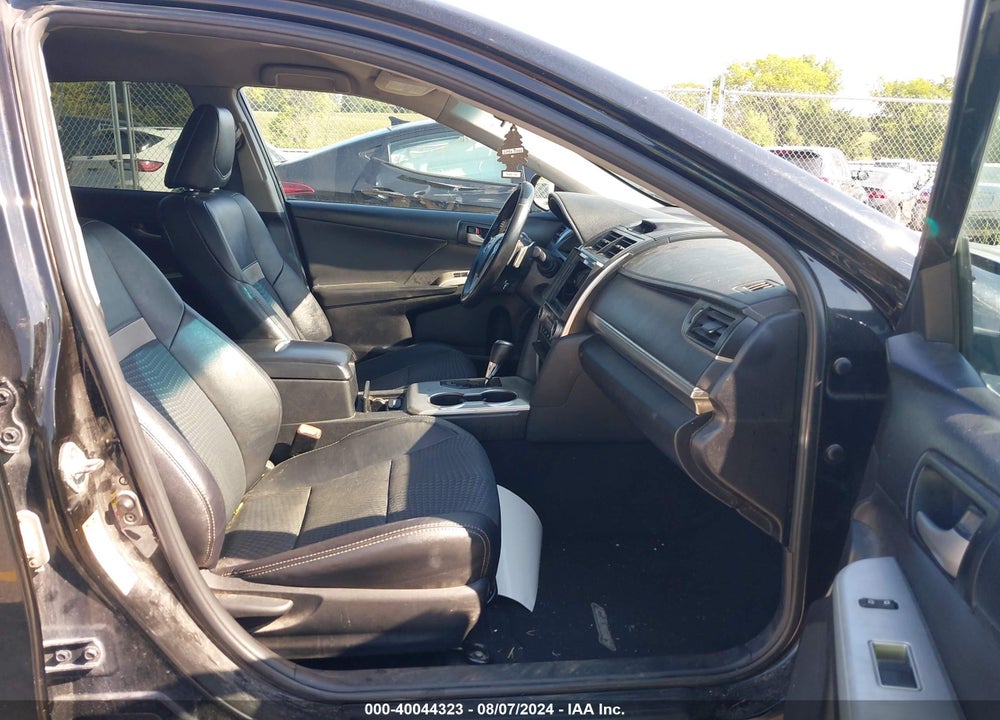 2013 TOYOTA CAMRY SE VIN: 4T1BF1FK5DU282622
