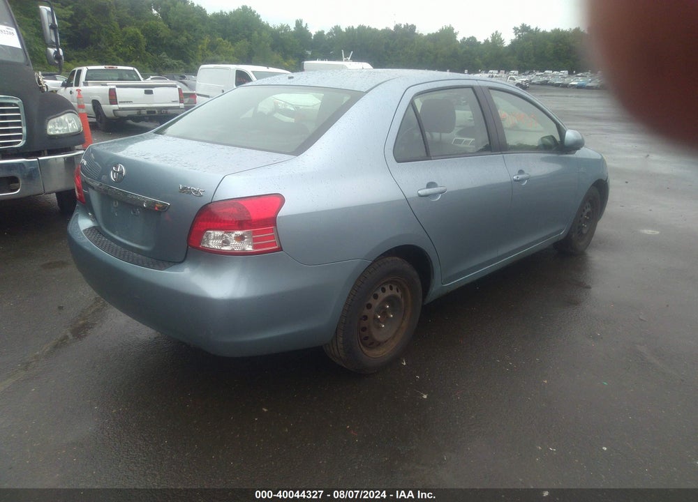 2010 TOYOTA YARIS VIN: JTDBT4K37A1397619