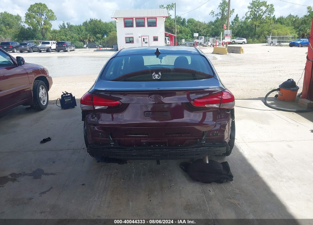 2018 KIA FORTE LX VIN: 3KPFK4A74JE169860