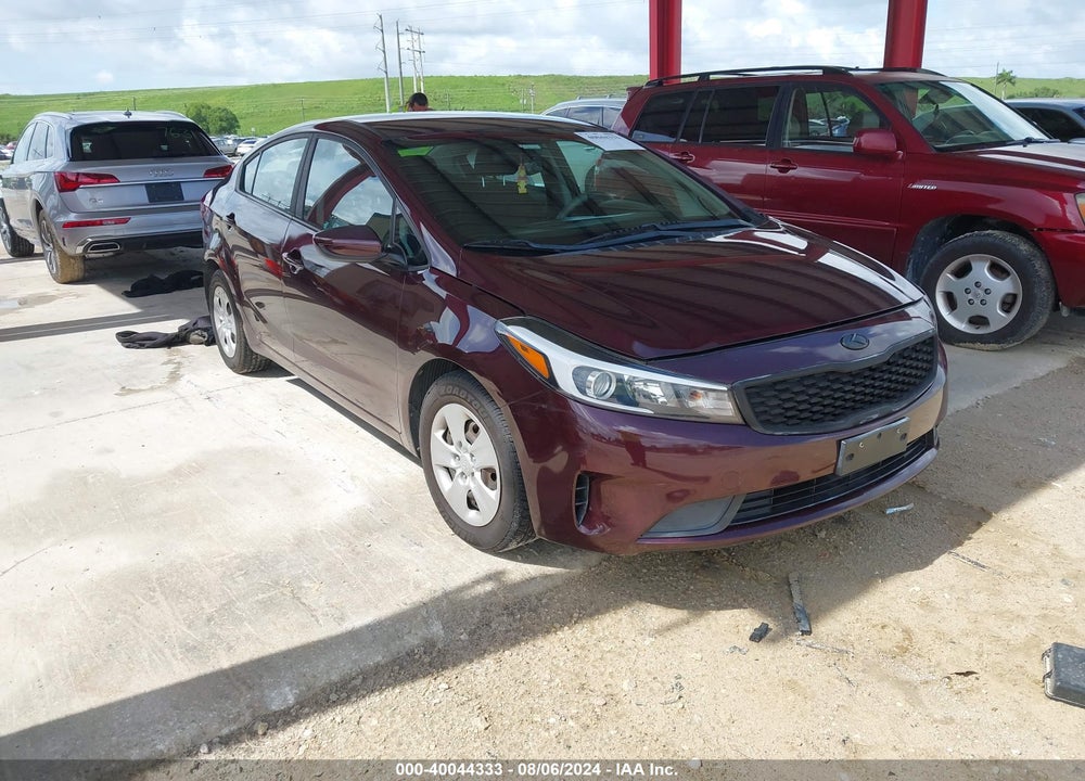 2018 KIA FORTE LX VIN: 3KPFK4A74JE169860