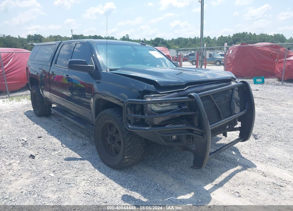 2018 CHEVROLET SILVERADO 1500 LT VIN: 1GCRCREC4JZ160000