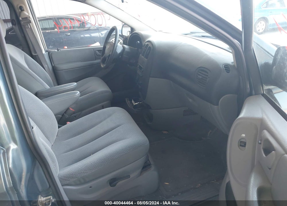 2005 DODGE GRAND CARAVAN SE VIN: 1D4GP24R05B205539