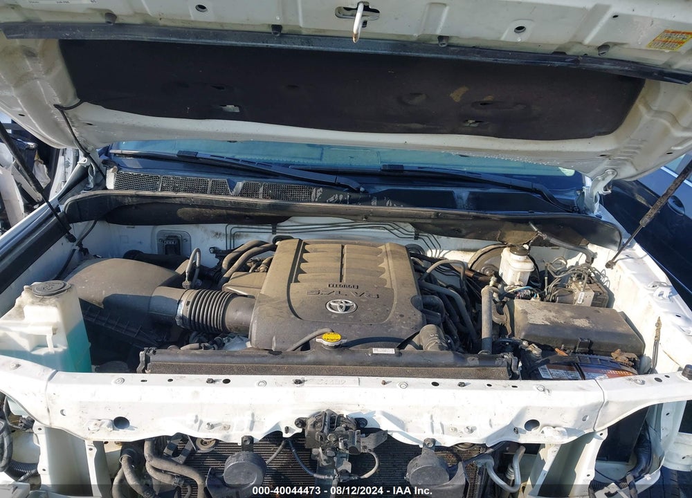 2017 TOYOTA TUNDRA LIMITED 5.7L V8 VIN: 5TFHW5F15HX640769