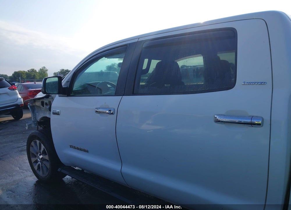 2017 TOYOTA TUNDRA LIMITED 5.7L V8 VIN: 5TFHW5F15HX640769