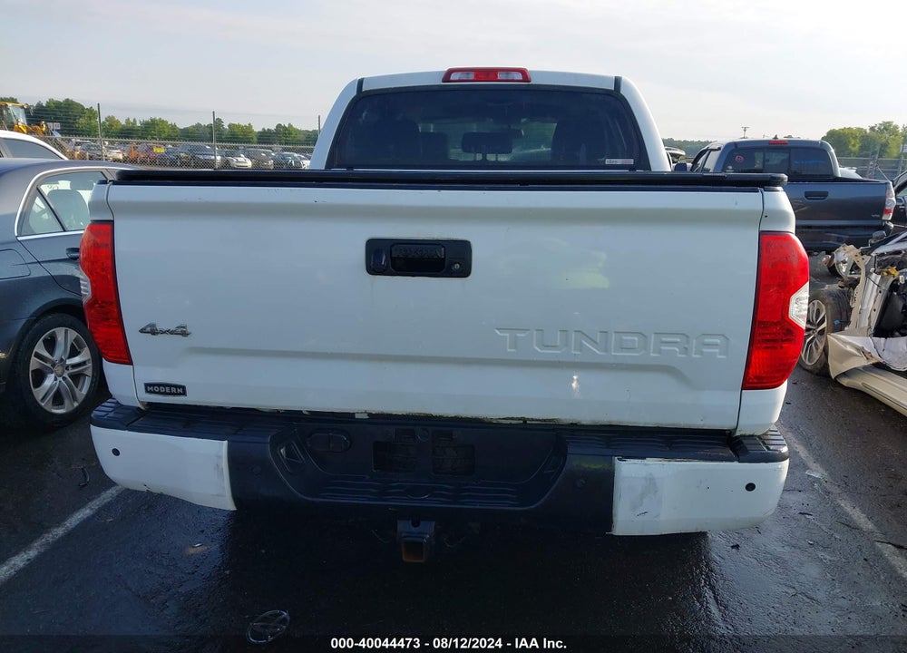 2017 TOYOTA TUNDRA LIMITED 5.7L V8 VIN: 5TFHW5F15HX640769
