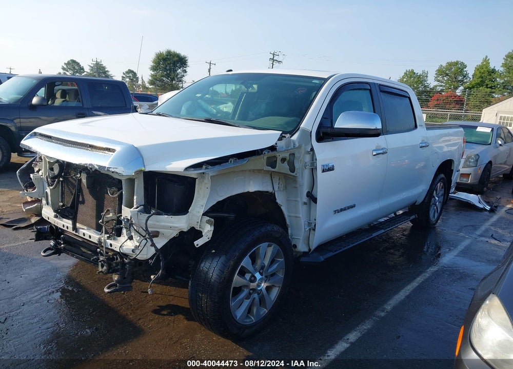 2017 TOYOTA TUNDRA LIMITED 5.7L V8 VIN: 5TFHW5F15HX640769