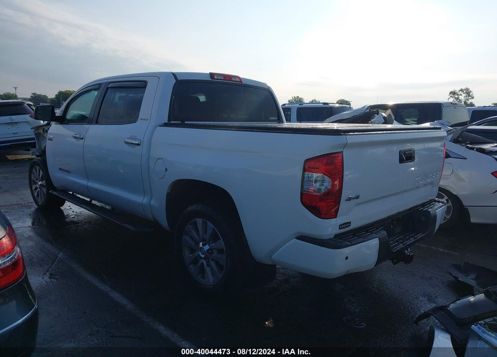 2017 TOYOTA TUNDRA LIMITED 5.7L V8 VIN: 5TFHW5F15HX640769