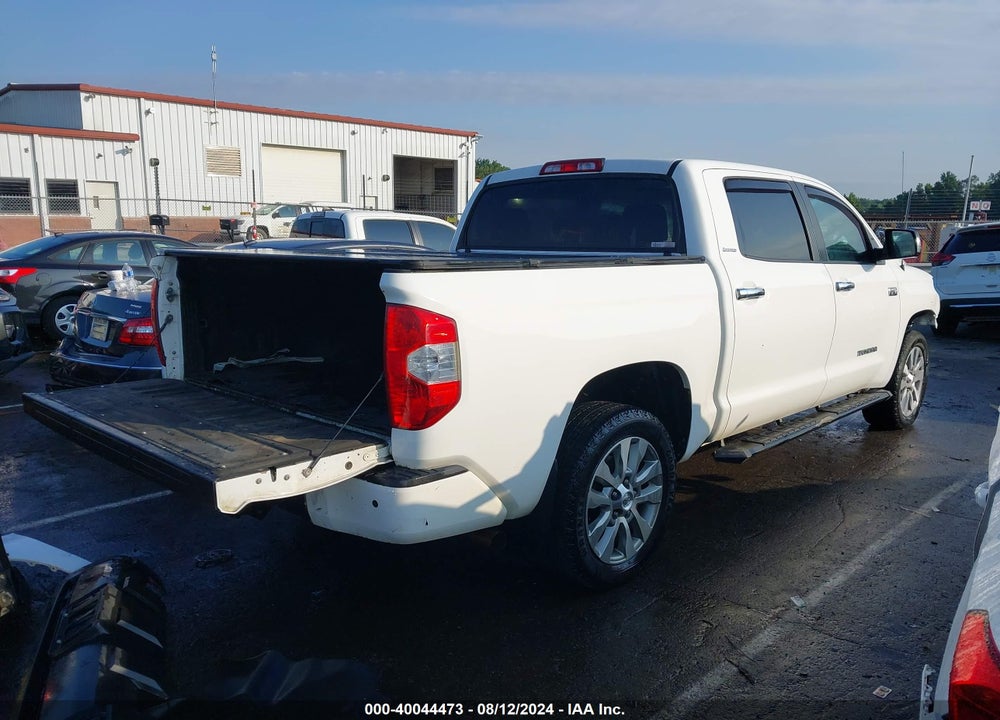 2017 TOYOTA TUNDRA LIMITED 5.7L V8 VIN: 5TFHW5F15HX640769