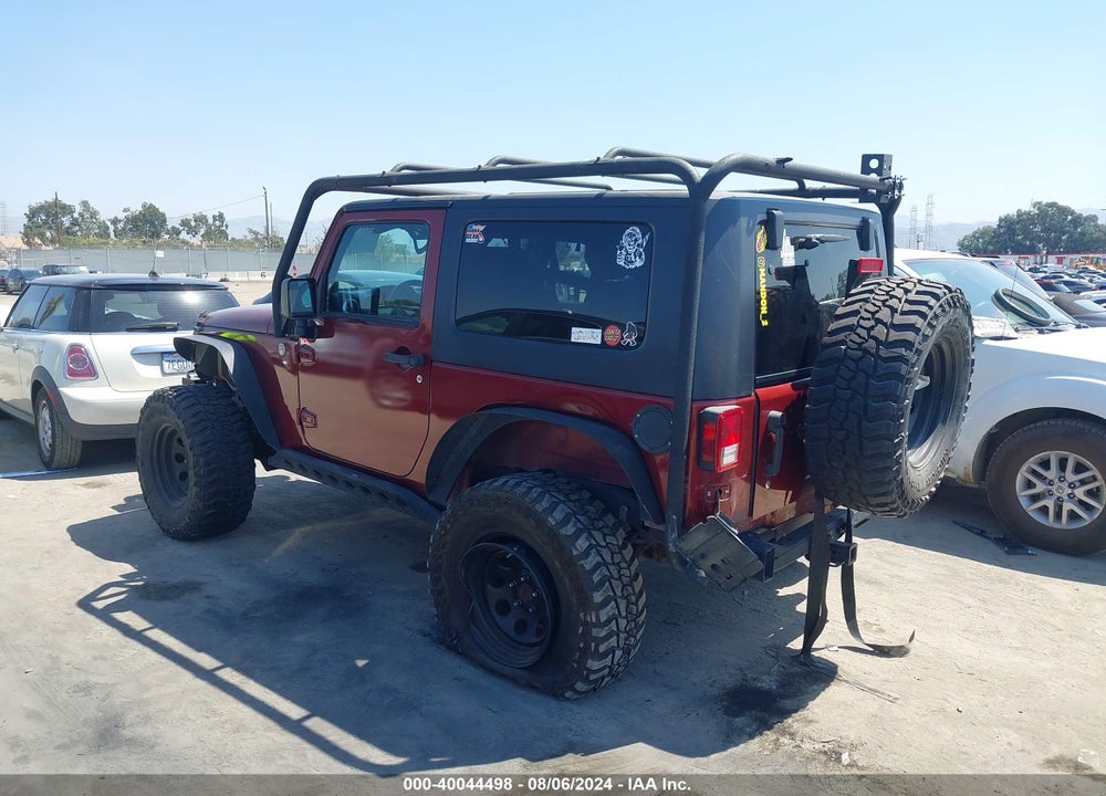 2010 JEEP WRANGLER SAHARA VIN: 1J4GA5D16AL118463