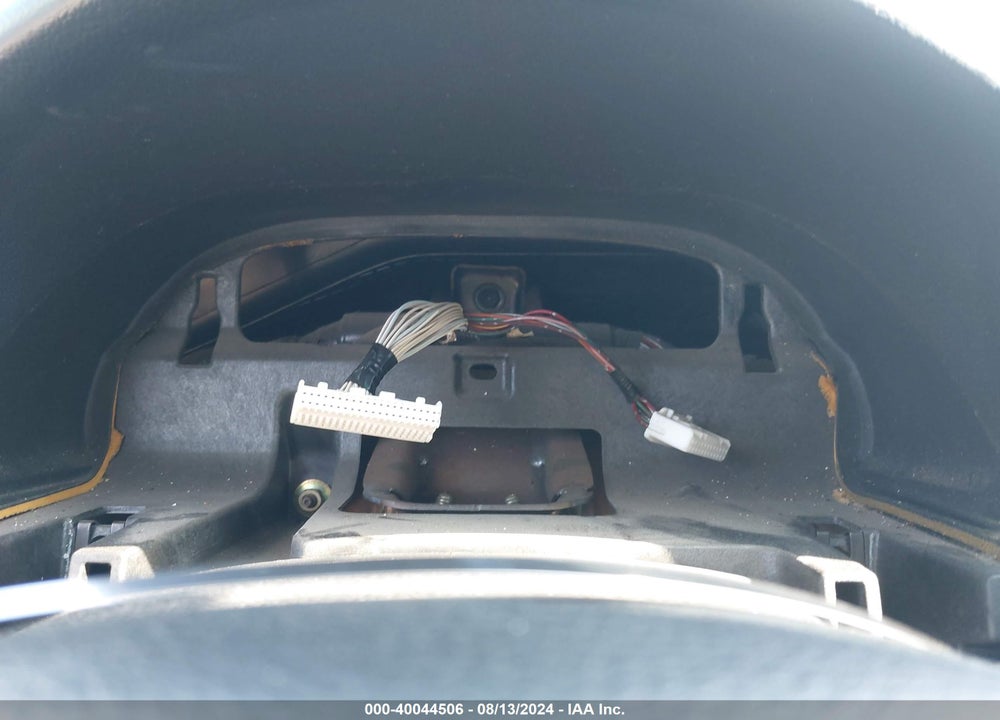 2002 TOYOTA CAMRY SE V6 VIN: 4T1BF32K82U013562