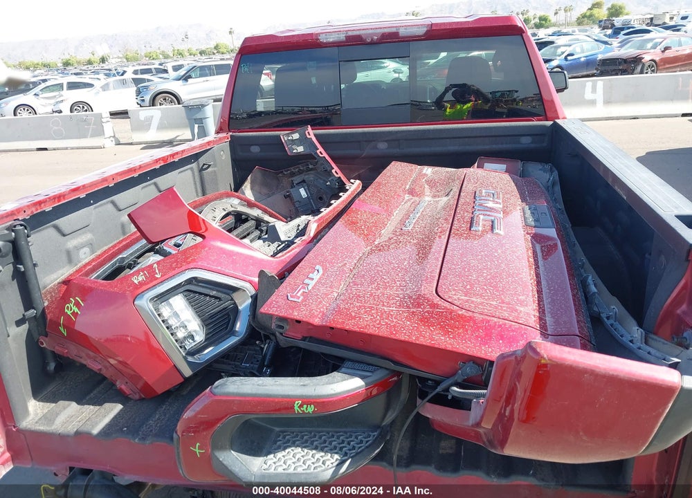 2020 GMC SIERRA 1500 4WD SHORT BOX AT4 VIN: 3GTP9EEL4LG262639