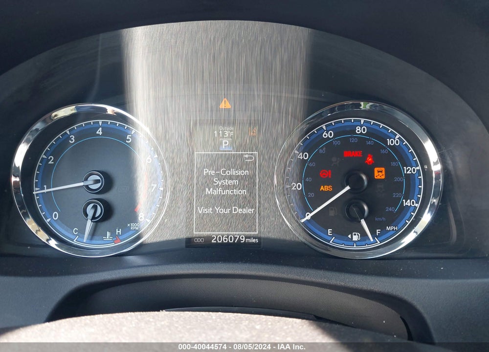 2018 TOYOTA COROLLA SE VIN: 2T1BURHE9JC009241