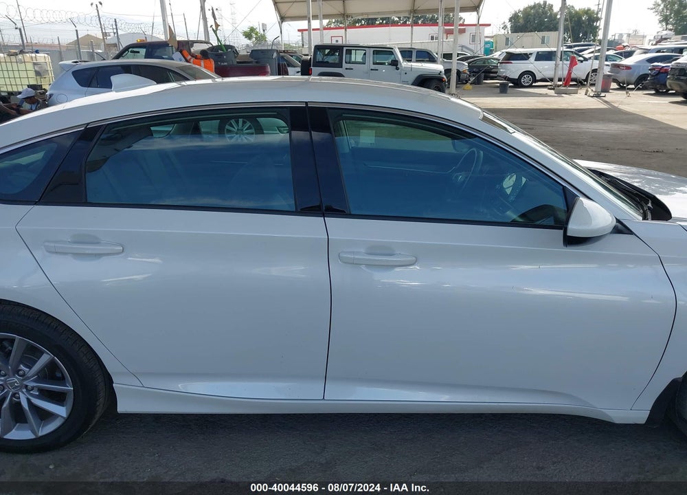 2022 HONDA ACCORD VIN: 1HGCV1F17NA057710