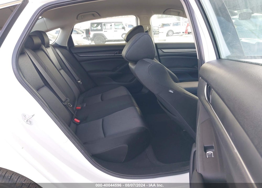 2022 HONDA ACCORD VIN: 1HGCV1F17NA057710
