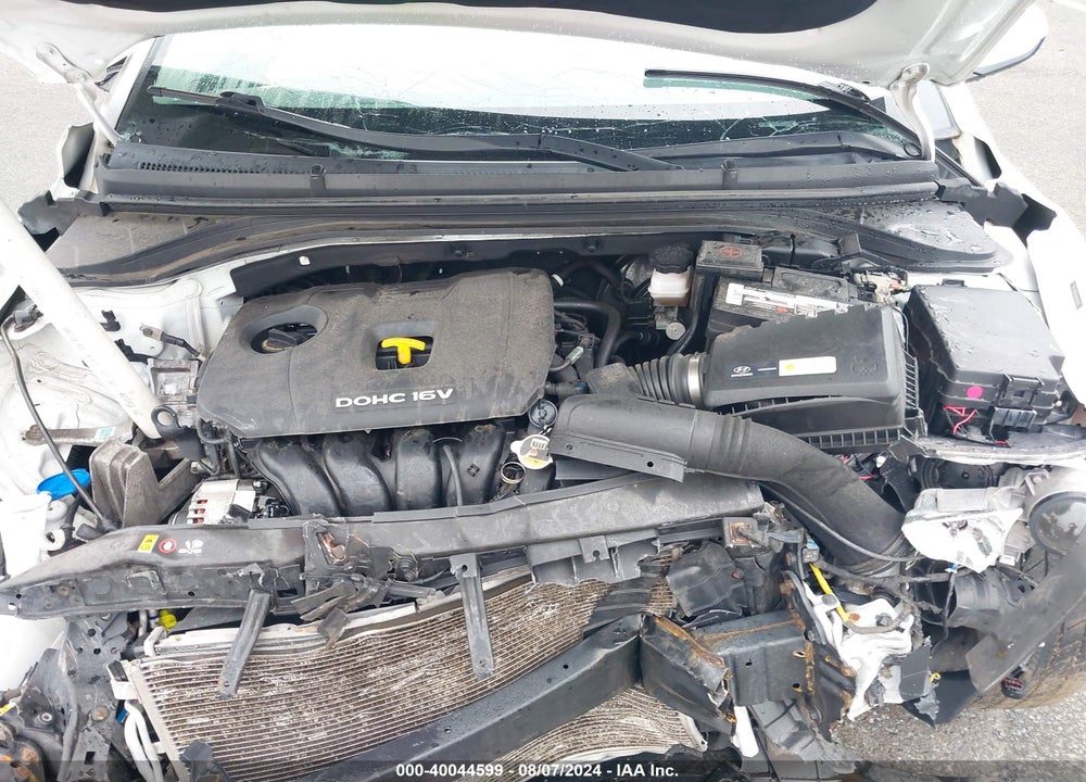 2018 HYUNDAI ELANTRA SEL VIN: 5NPD84LF4JH260293