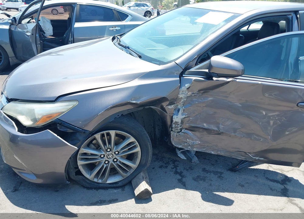 2015 TOYOTA CAMRY SE VIN: 4T1BF1FK5FU011997