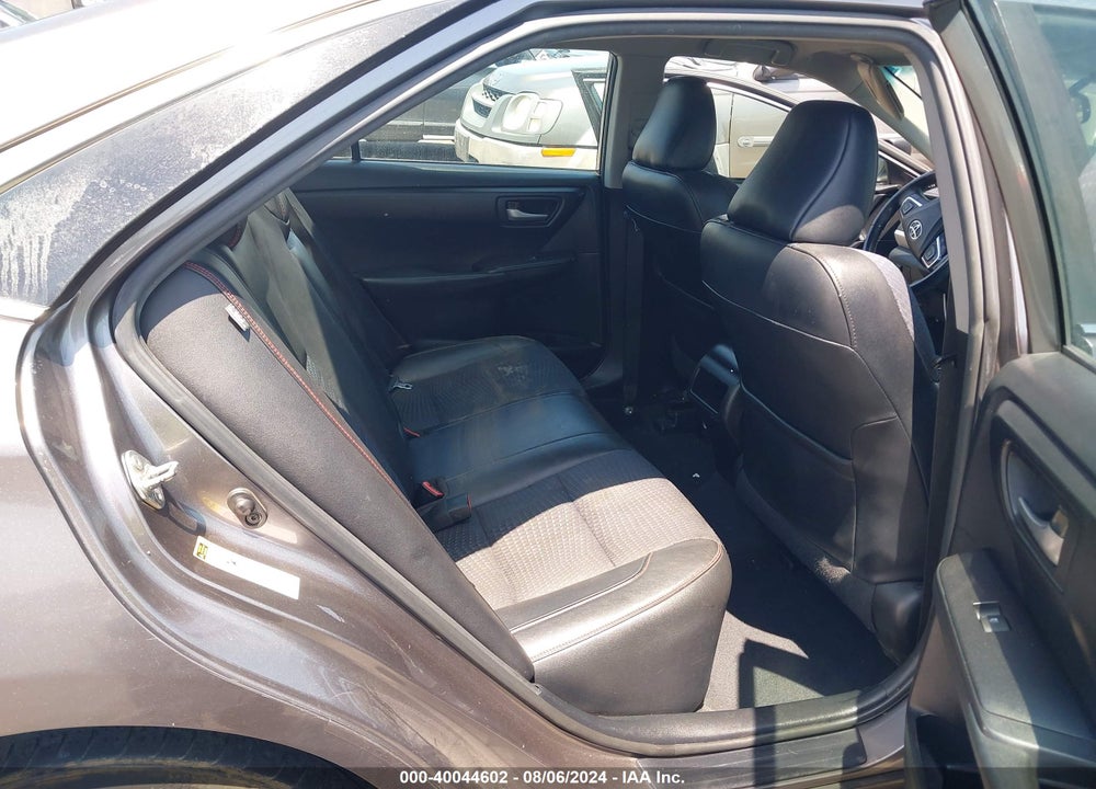 2015 TOYOTA CAMRY SE VIN: 4T1BF1FK5FU011997