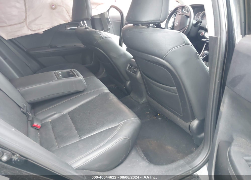 2013 HONDA ACCORD EX-L VIN: 1HGCR2F86DA051810