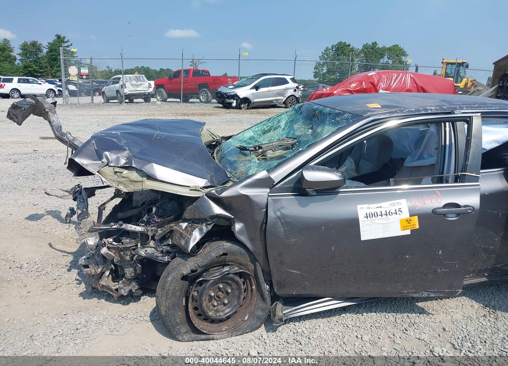 2016 TOYOTA CAMRY LE VIN: 4T4BF1FK7GR575531