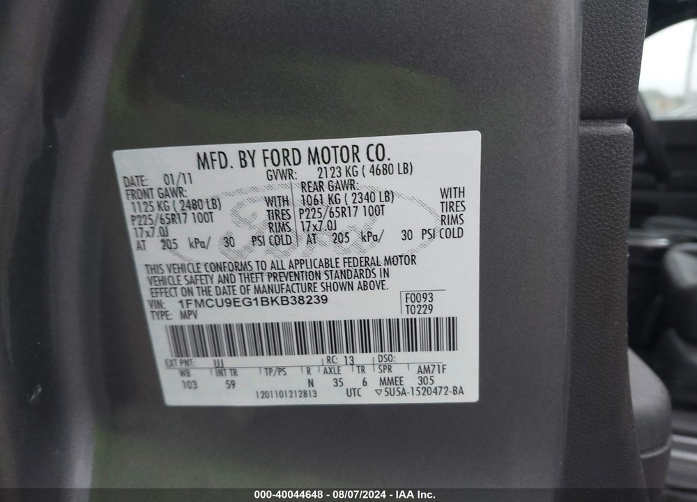 2011 FORD ESCAPE VIN: 1FMCU9EG1BKB38239