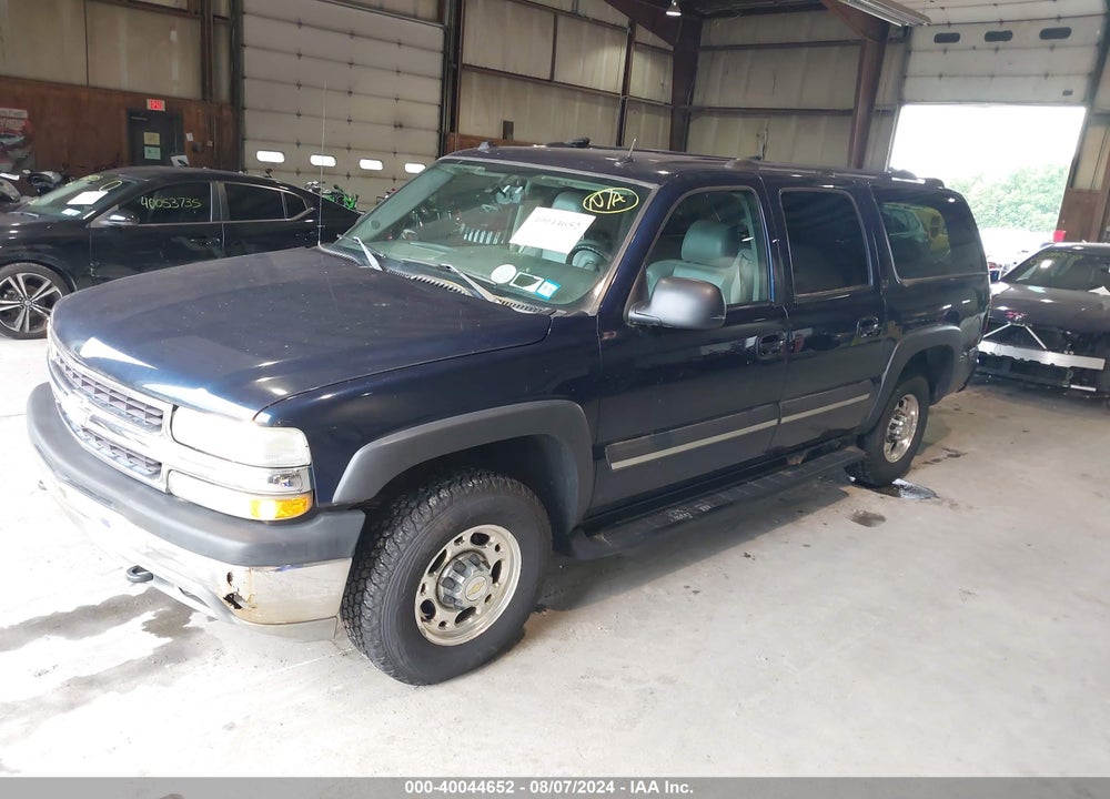 2004 CHEVROLET SUBURBAN 2500 LT VIN: 3GNGK26U44G212147