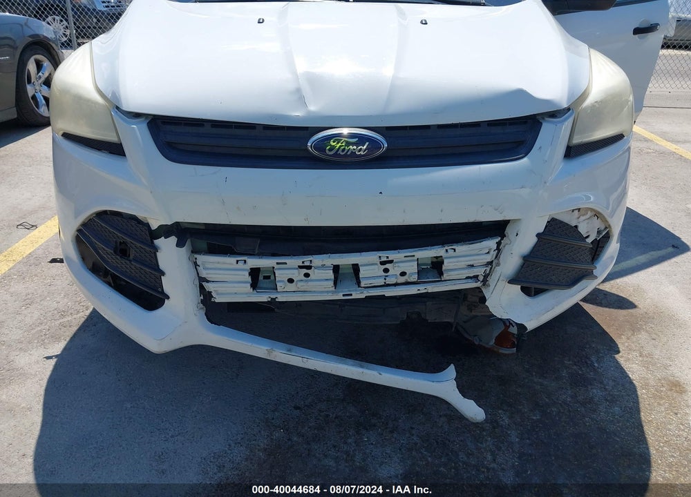 2013 FORD ESCAPE VIN: 1FMCU0F70DUA93179