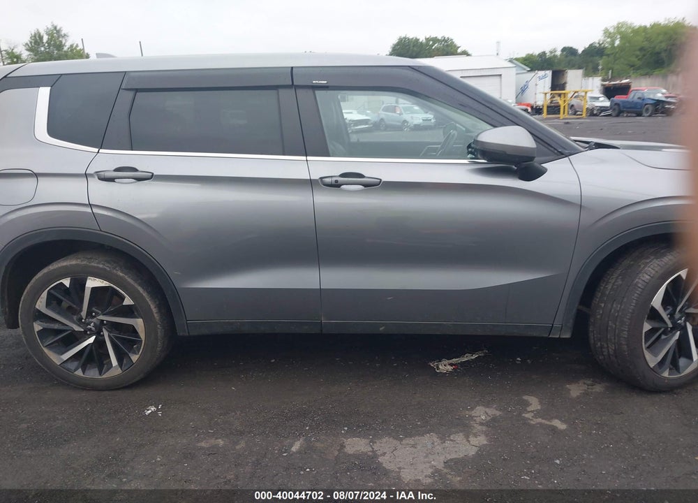 2022 MITSUBISHI OUTLANDER SE 2.5 S-AWC VIN: JA4J4UA83NZ013035
