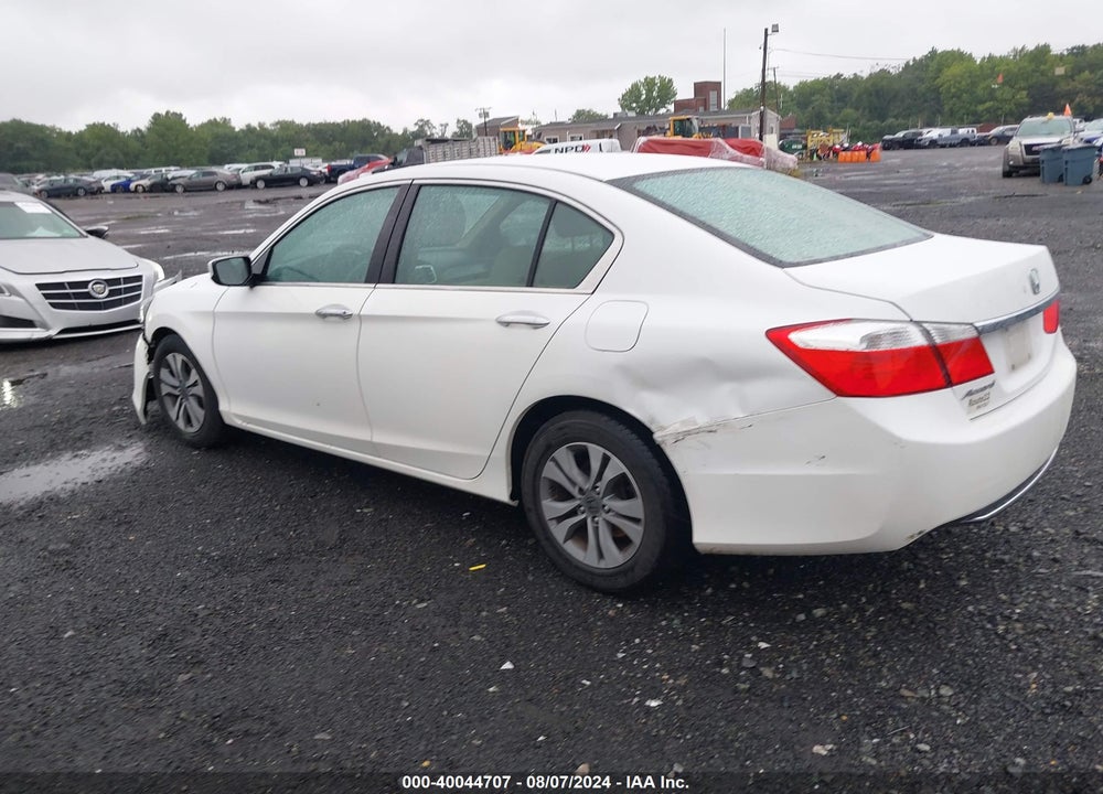 2015 HONDA ACCORD LX VIN: 1HGCR2F38FA225562