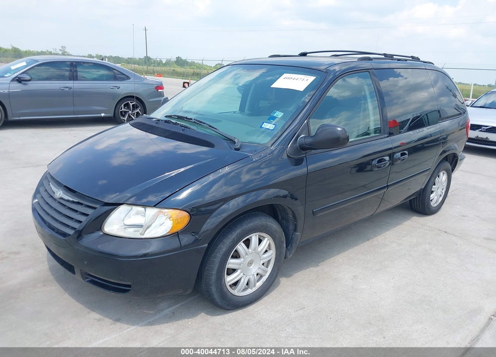 2007 CHRYSLER TOWN & COUNTRY VIN: 1A4GJ45R77B120493