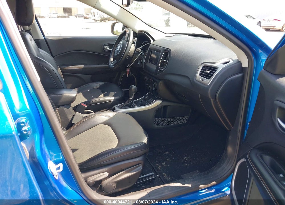 2018 JEEP COMPASS LATITUDE 4X4 VIN: 3C4NJDBB9JT139282