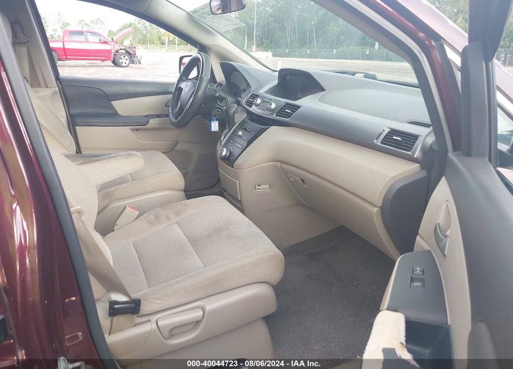 2011 HONDA ODYSSEY LX VIN: 5FNRL5H23BB054933